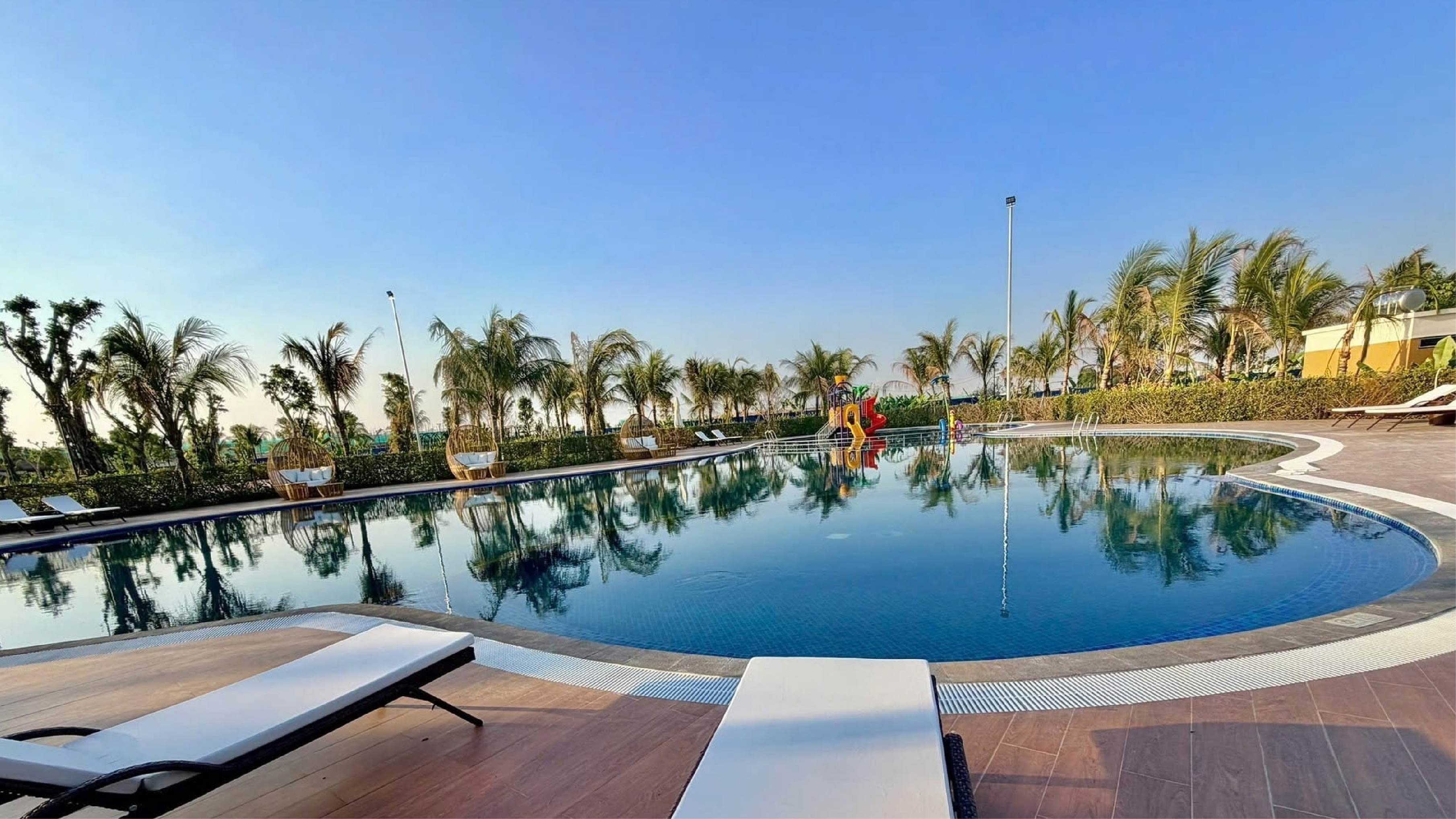 BỂ BƠI PHONG CÁCH RESORT - ảnh 3